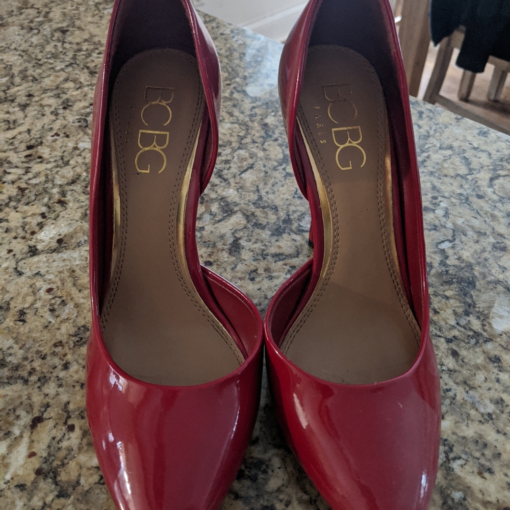 BCBG heels